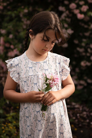 Kurdele Bahçesi Gecelik